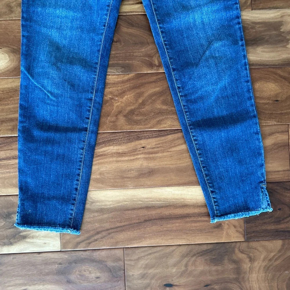 Kensie Effortless Skinny Crop Denim Jeans size 4/27 - Picture 3 of 5
